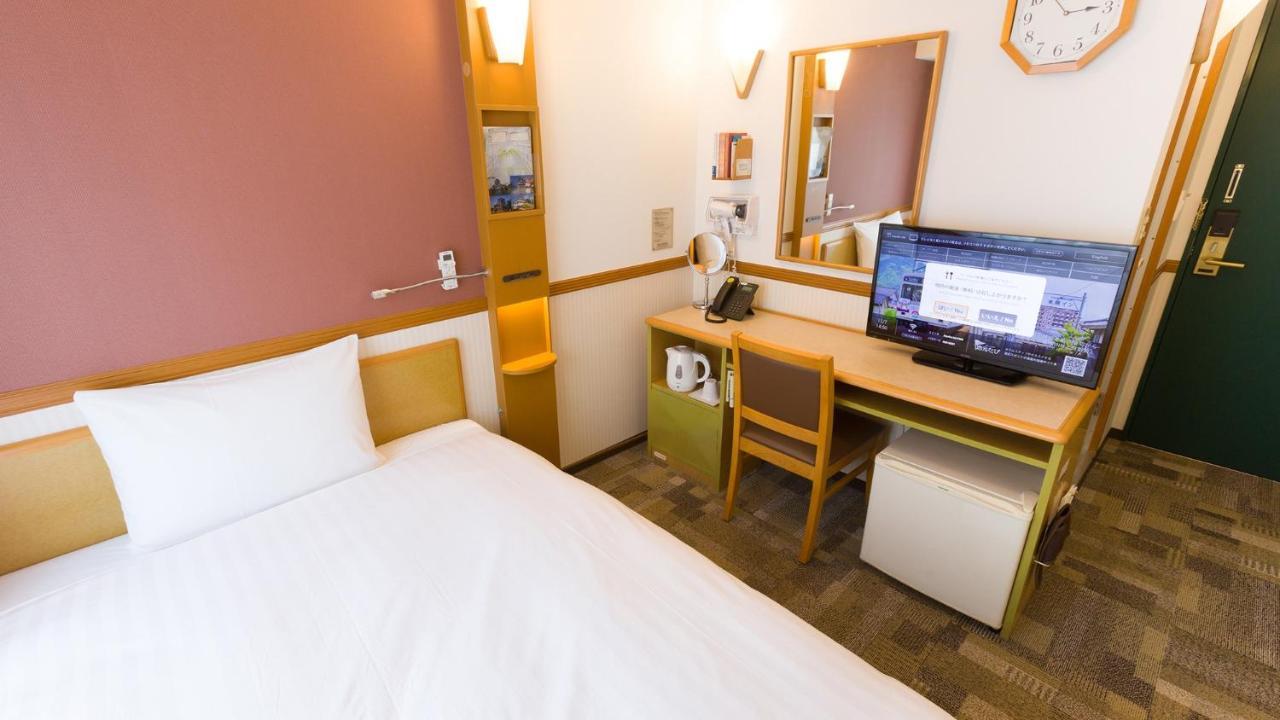Toyoko Inn Yokohama Sakuragicho Yokohama (Kanagawa) Exterior foto