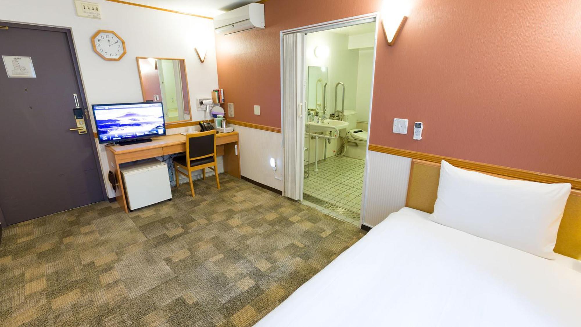 Toyoko Inn Yokohama Sakuragicho Yokohama (Kanagawa) Quarto foto