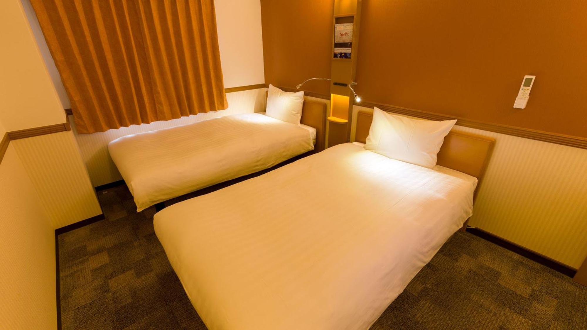 Toyoko Inn Yokohama Sakuragicho Yokohama (Kanagawa) Quarto foto